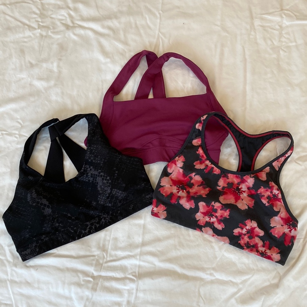 Old Navy Floral, Solid and Snake Skin Sports Bras bundle